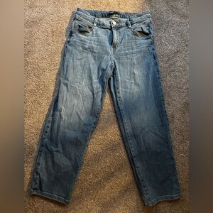 Simply Vera Wang crop size 6